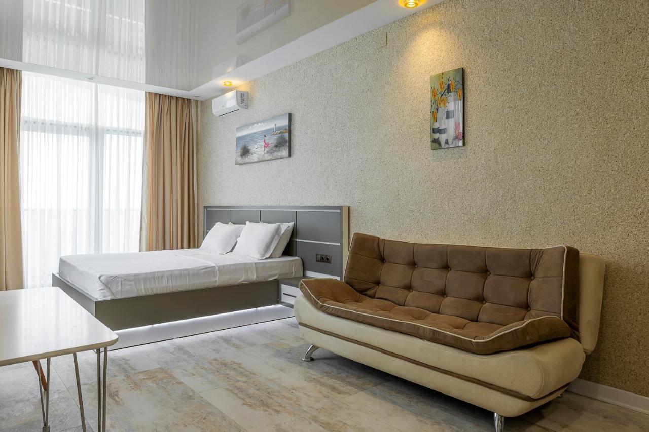 G-Point Apartment Batumi Bagian luar foto
