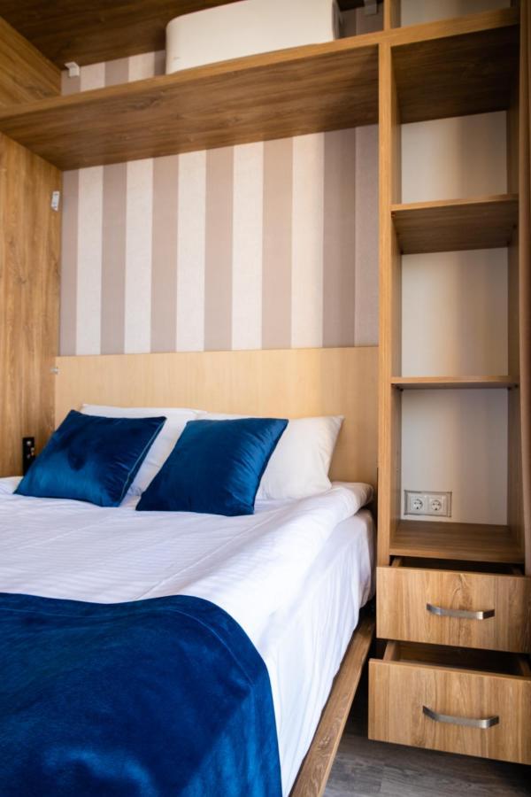 G-Point Apartment Batumi Bagian luar foto